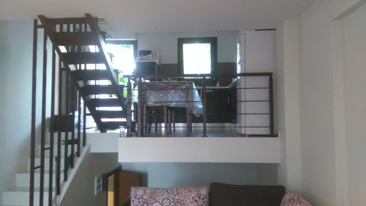 Maisonette Close To The Beach Никити Экстерьер фото
